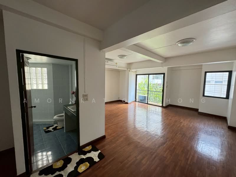 Townhouse, Bangkok, Khlongtoei Nua, Watthana, Bangkok, , 500 sqm, Retail Space For Rent, by Amornrat On-Thong, 500294576 - DDproperty.com