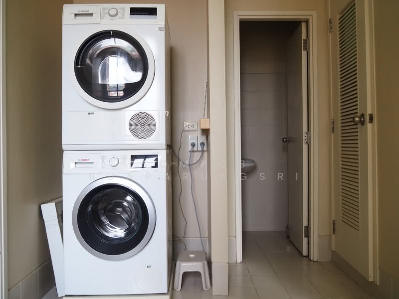 Hampton Thonglor 10, Bangkok, 324 Soi Thonglor 10, Sukhumvit Road, Khlong Tan Nua, Watthana, Bangkok, 4 Bedrooms, 232 sqm, Condo For Rent, by Sompob Buaparungsri, 500294586 - DDproperty.com