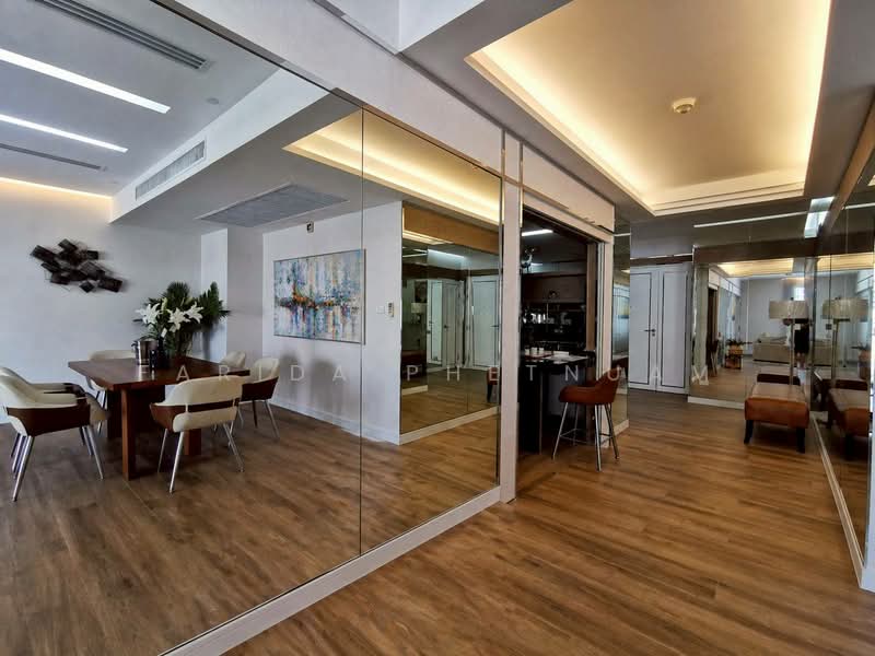 Wilshire Condominium, Bangkok, 80 Soi Sukhimvit 22, Khlong Toei, Khlong Toei, Bangkok, 3 Bedrooms, 160 sqm, Condo For Rent, by Farida Phetnuam, 500294593 - DDproperty.com