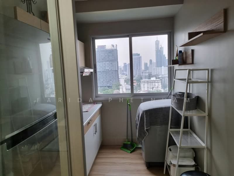 Supalai Park Ekkamai-Thonglor, Bangkok, Petchaburi Road, Bang Kapi, Huai Khwang, Bangkok, 1 Bedroom, 68 sqm, Condo For Rent, by Farida Phetnuam, 500294596 - DDproperty.com