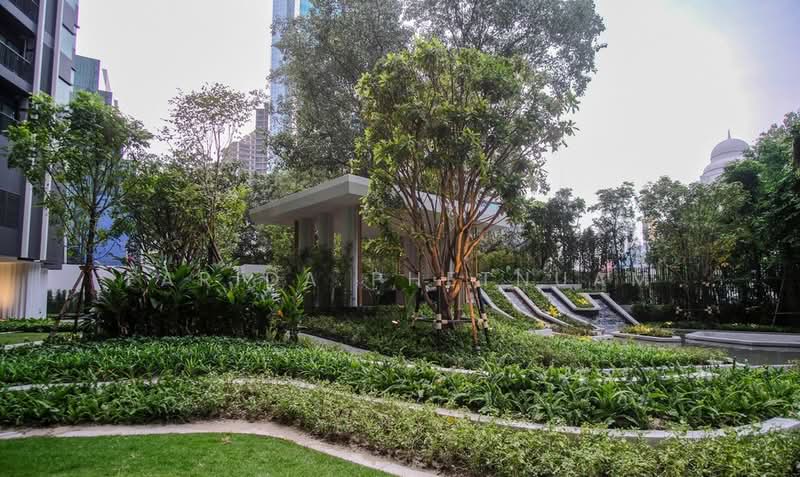 Life One Wireless, Bangkok, 1 Wireless Road, Lumphini, Pathum Wan, Bangkok, 1 Bedroom, 25 sqm, Condo For Rent, by Farida Phetnuam, 500294600 - DDproperty.com