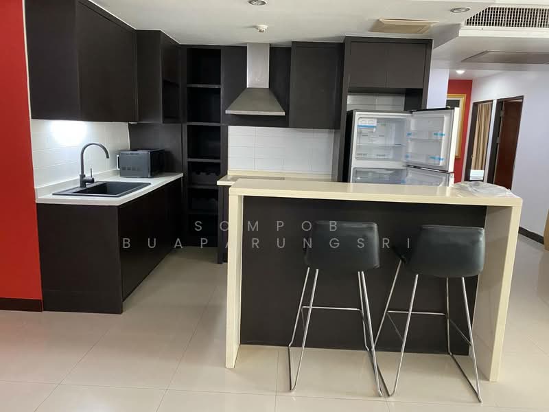 Fragrant 71, Bangkok, 19 Pridi Banomyong 14 Alley, Phra Kanong Nua, Watthana, Bangkok, 3 Bedrooms, 122 sqm, Condo For Rent, by Sompob Buaparungsri, 500294664 - DDproperty.com