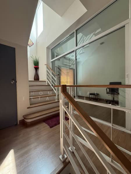 Baan Klang Muang S-Sense Sathorn - Taksin 2, Bangkok, Bangko, Chom Thong, Bangkok, 3 Bedrooms, 167 sqm, Townhouse For Sale, by HOME Real Estate Service, 500294674 - DDproperty.com