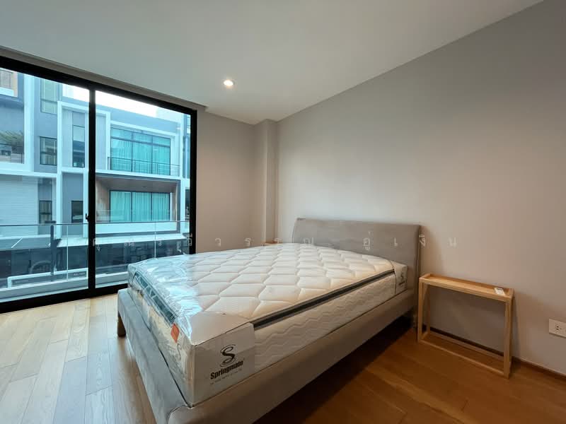 Nirvana Define Srinakarin-Rama 9, Bangkok, Srinakarin - Rom Klao Road, Saphan Sung, Bangkok, 3 Bedrooms, 285 sqm, Townhouse For Rent, by คุณรวีวรรณ อู่เงิน, 500294685 - DDproperty.com