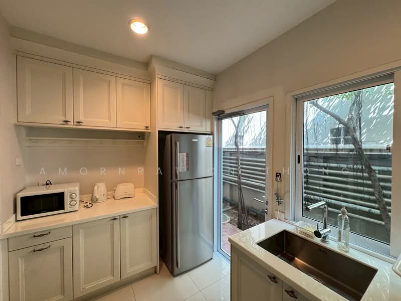 Townhouse, Bangkok, Khlongtoei Nua, Watthana, Bangkok, 3 Bedrooms, 200 sqm, Townhouse For Rent, by Amornrat On-Thong, 500294702 - DDproperty.com