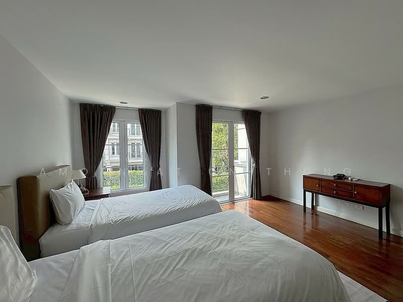 Townhouse, Bangkok, Khlongtoei Nua, Watthana, Bangkok, 3 Bedrooms, 200 sqm, Townhouse For Rent, by Amornrat On-Thong, 500294702 - DDproperty.com