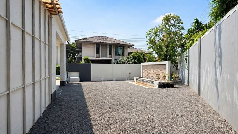 Saransiri Srivaree, Samut Prakan, 343 Rural Road, Srisa Chorakhe Noi, Bang Sao Thong, Samut Prakan, 4 Bedrooms, 240 sqm, Single Detached House For Rent, by บุษบา รัตนวงษ์ชัย, 500294706 - DDproperty.com