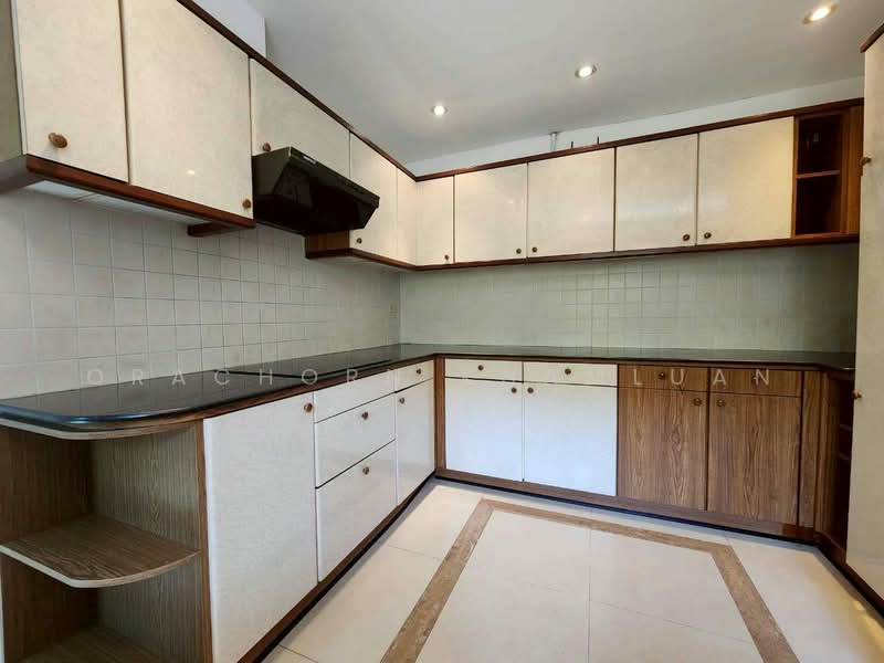 ขาย - Palm Hills Golf Club and Residence : ปาล์ม ฮิลส์ กอล์ฟ คลับ แอนด์ เรสซิเดนซ์, เพชรบุรี