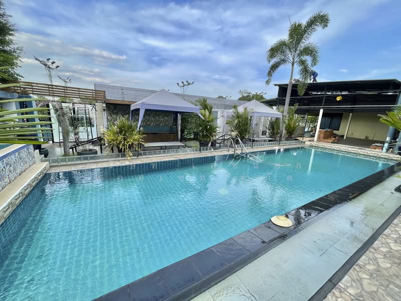 Land with buildings in Bang Lamung., Chon Buri (Pattaya), Nong Pru, Bang Lamung (Pattaya), Chon Buri (Pattaya), , 7,356 sqm, Land For Sale, by บริษัท เอชแอล แอสเซท จำกัด, 500294770 - DDproperty.com