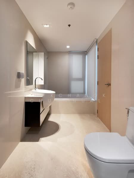Sky Walk Residences, Bangkok, 1599 Sukhumvit Road, Phra Kanong Nua, Watthana, Bangkok, 2 Bedrooms, 60 sqm, Condo For Rent, by Chekchanok Chuaynual, 500294777 - DDproperty.com