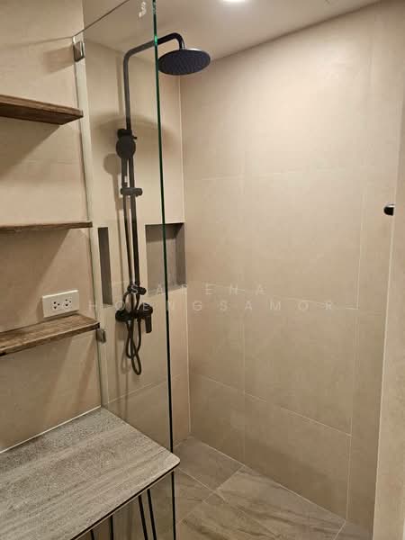 Las Colinas, Bangkok, Sukhumvit 21 Road, Khlongtoei Nua, Watthana, Bangkok, 3 Bedrooms, 200 sqm, Condo For Rent, by Sarena Choengsamor, 500294788 - DDproperty.com