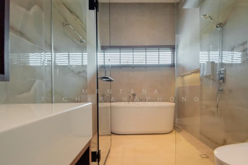 undefined, Chon Buri (Pattaya), Nong Pru, Bang Lamung (Pattaya), Chon Buri (Pattaya), 6 Bedrooms, 520 sqm, Villa For Rent, by Mantana Techapahaphong, 500294804 - DDproperty.com