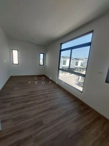 Baan Pruksa Rama 2-Pantainorasingh, Samut Sakhon, Soi Wat Phanthai Norasing, Phra Ram 2 Road, Phanthai Norasing, Muang Samut Sakhon, Samut Sakhon, 4 Bedrooms, 136 sqm, Townhouse For Rent, by Connex Property, 500294807 - DDproperty.com