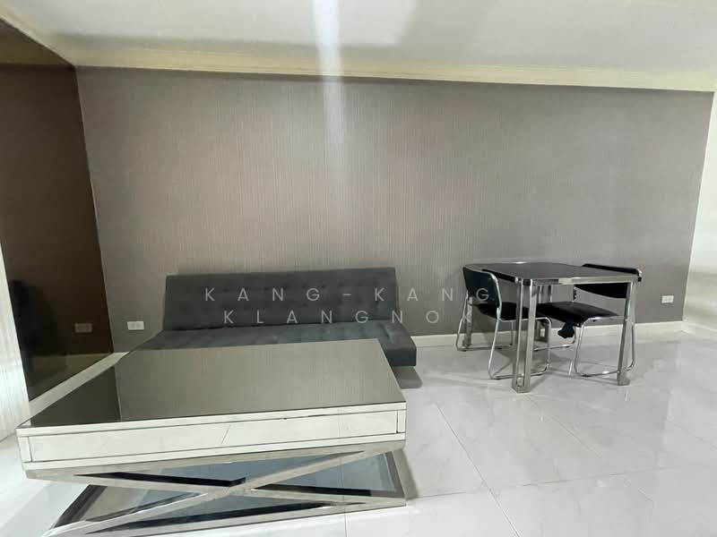 State Tower, Bangkok, 1055 Silom Road, Silom, Bang Rak, Bangkok, 1 Bedroom, 68 sqm, Condo For Rent, by Kang-Kang Klangnok, 500294810 - DDproperty.com
