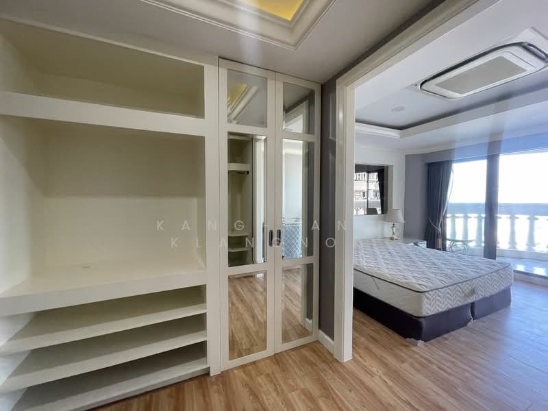 State Tower, Bangkok, 1055 Silom Road, Silom, Bang Rak, Bangkok, 1 Bedroom, 68 sqm, Condo For Rent, by Kang-Kang Klangnok, 500294810 - DDproperty.com