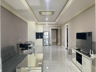 For Rent - State Tower, Bangkok
