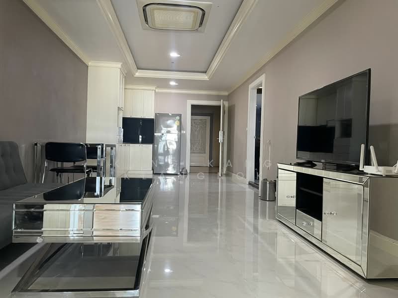 State Tower, Bangkok, 1055 Silom Road, Silom, Bang Rak, Bangkok, 1 Bedroom, 68 sqm, Condo For Rent, by Kang-Kang Klangnok, 500294810 - DDproperty.com