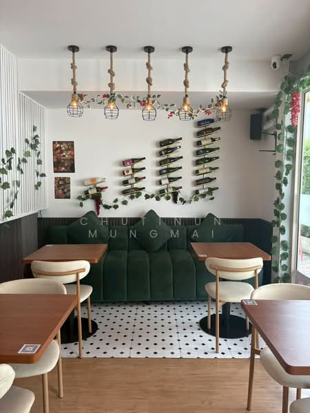 For Rent: Bar and Restaurant in Nana 5 Minutes from BTS, Bangkok, Khlong Tan Nua, Watthana, Bangkok, , 84 sqm, Retail Space For Rent, by Chutinun Mungmai, 500294828 - DDproperty.com