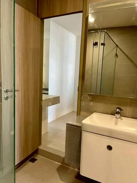 Noble Ploenchit, Bangkok, 1035 Ploenchit  Road, Lumphini, Pathum Wan, Bangkok, 2 Bedrooms, 60 sqm, Condo For Rent, by Krittin Tansida, 500294957 - DDproperty.com