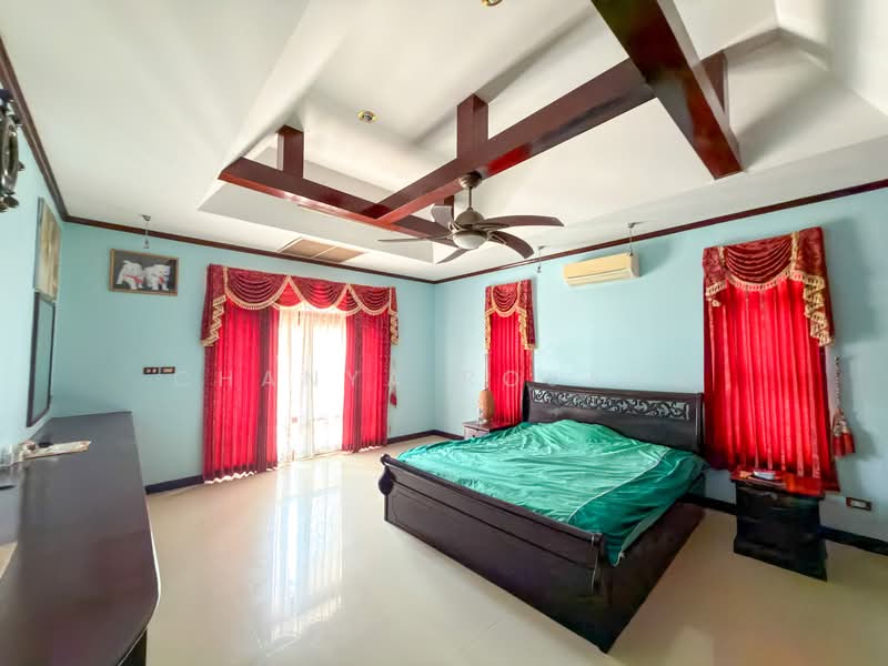 Pool Villa with Long Swimming Pool and Private Garden – Nong Pla Lai Pattaya, ชลบุรี, หนองปลาไหล, บางละมุง, ชลบุรี, 252 ตร.ม., วิลล่า ขาย, โดย Chanya Rojana, 500294972 - DDproperty.com