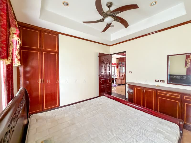 Pool Villa with Long Swimming Pool and Private Garden – Nong Pla Lai Pattaya, ชลบุรี, หนองปลาไหล, บางละมุง, ชลบุรี, 252 ตร.ม., วิลล่า ขาย, โดย Chanya Rojana, 500294972 - DDproperty.com