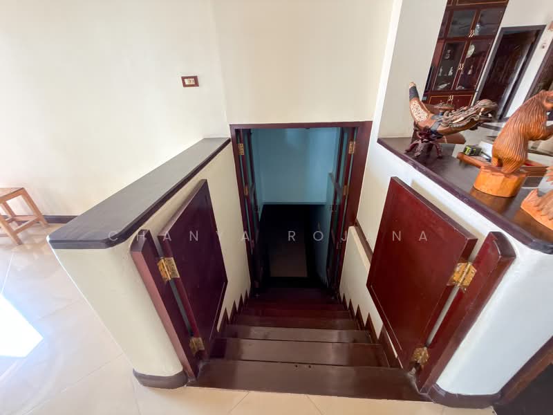 Pool Villa with Long Swimming Pool and Private Garden – Nong Pla Lai Pattaya, Chon Buri (Pattaya), Nong Pla Lai, Bang Lamung (Pattaya), Chon Buri (Pattaya), 5 Bedrooms, 252 sqm, Villa For Sale, by Chanya Rojana, 500294972 - DDproperty.com