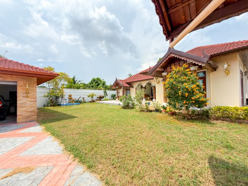 Pool Villa with Long Swimming Pool and Private Garden – Nong Pla Lai Pattaya, ชลบุรี, หนองปลาไหล, บางละมุง, ชลบุรี, 252 ตร.ม., วิลล่า ขาย, โดย Chanya Rojana, 500294972 - DDproperty.com