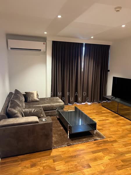 Baan Siriruedee, Bangkok, Ploenchit, Lumphini, Pathum Wan, Bangkok, 2 Bedrooms, 83 sqm, Condo For Rent, by Somrad Phoopruksachart, 500294973 - DDproperty.com