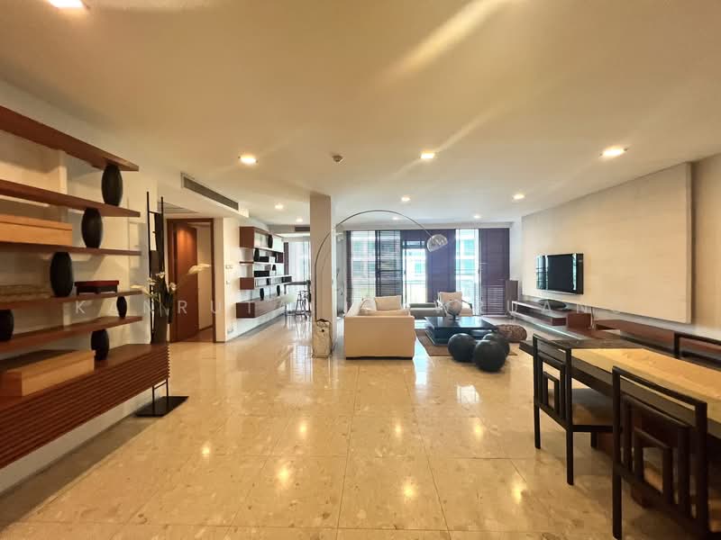 Ficus Lane, Bangkok, Soi Sukhumvit 44/1, Phra Kanong, Khlong Toei, Bangkok, 3 Bedrooms, 210 sqm, Condo For Rent, by Kanrutai Dawruang, 500295047 - DDproperty.com