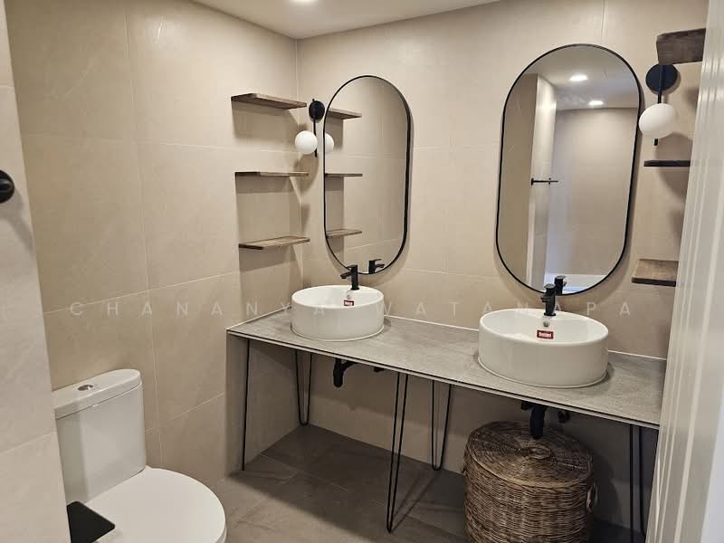 Las Colinas, Bangkok, Sukhumvit 21 Road, Khlongtoei Nua, Watthana, Bangkok, 3 Bedrooms, 200 sqm, Condo For Rent, by Chananya Watanapa, 500295051 - DDproperty.com