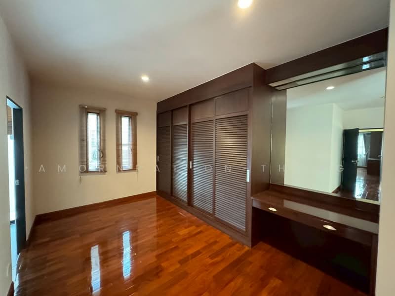 ็House, Bangkok, Khlongtoei Nua, Watthana, Bangkok, 3 Bedrooms, 300 sqm, Single Detached House For Rent, by Amornrat On-Thong, 500295052 - DDproperty.com
