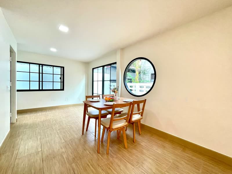 เสริมศิริวิลเลจ รามอินทรา, Bangkok, Nuan Chan, Bueng Kum, Bangkok, 4 Bedrooms, 140 sqm, Single Detached House For Sale, by ปุณณภา นารานนทชัย, 500295059 - DDproperty.com