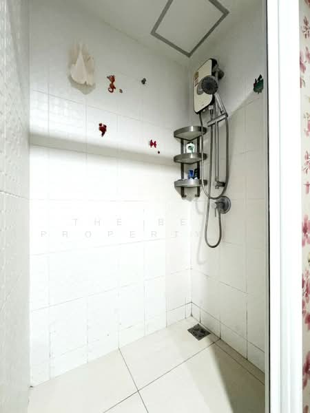 The Kris Ratchada 17, Bangkok, Inthamara 45 Alley, Din Daeng, Din Daeng, Bangkok, 1 Bedroom, 30 sqm, Condo For Sale, by The Best Property เก๋, 500295070 - DDproperty.com