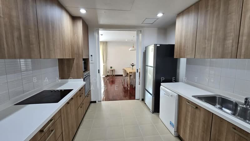 31 Residence, Bangkok, Soi Sukhumvit 31, Khlong Tan Nua, Watthana, Bangkok, 2 Bedrooms, 241 sqm, Condo For Rent, by BANGKOK PROPERTY AGENTS, 500295076 - DDproperty.com