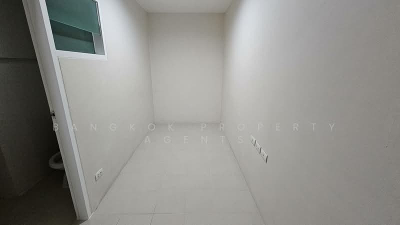 31 Residence, Bangkok, Soi Sukhumvit 31, Khlong Tan Nua, Watthana, Bangkok, 2 Bedrooms, 241 sqm, Condo For Rent, by BANGKOK PROPERTY AGENTS, 500295076 - DDproperty.com