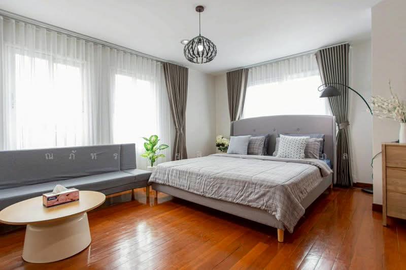 ให้เช่าทาวน์โฮม 4.5ชั้น Tropical Pool Villa หรู รัชดา–ห้วยขวาง ใกล้ MRT/BTS จตุจักร กรุงเทพฯ, กรุงเทพ, จอมพล, จตุจักร, กรุงเทพ, 350 ตร.ม., ทาวน์เฮ้าส์ ให้เช่า, โดย ณภัทร พรสิริเมธากุล, 500295085 - DDproperty.com