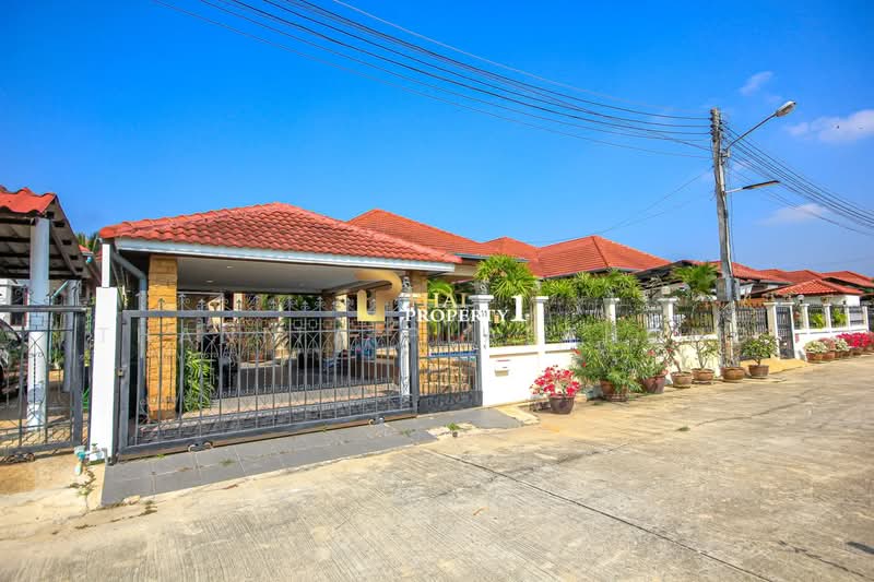 Baan Kim Hua Hin, Prachuap Khiri Khan, Nong Kae, Hua Hin, Prachuap Khiri Khan, 3 Bedrooms, 167 sqm, Villa For Sale, by Thanita Plabthong, 500295130 - DDproperty.com