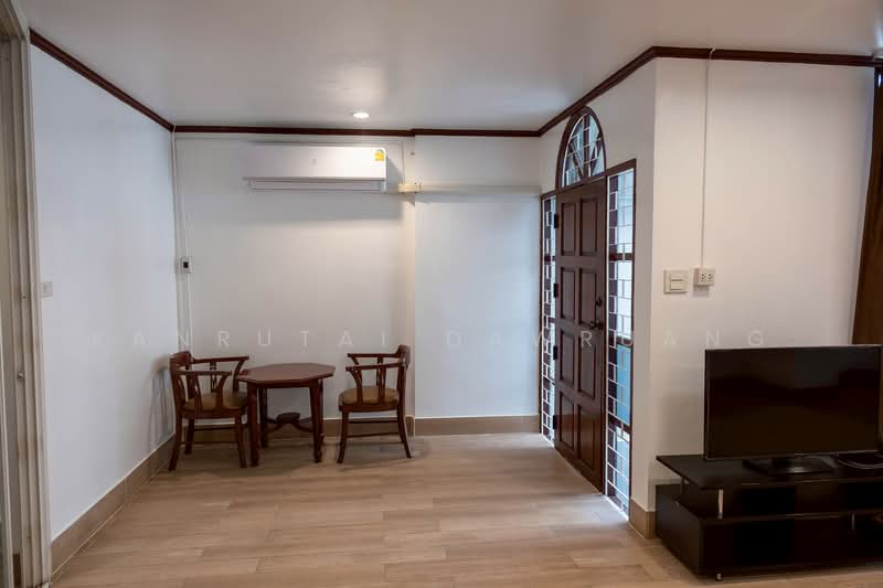Townhome Sukhumvit 44/2, กรุงเทพ, พระโขนง, คลองเตย, กรุงเทพ, 250 ตร.ม., ทาวน์เฮ้าส์ ให้เช่า, โดย Kanrutai Dawruang, 500295146 - DDproperty.com