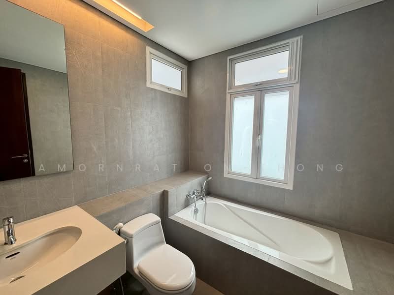 House, Bangkok, Khlong Tan Nua, Watthana, Bangkok, 4 Bedrooms, 450 sqm, Single Detached House For Rent, by Amornrat On-Thong, 500295196 - DDproperty.com