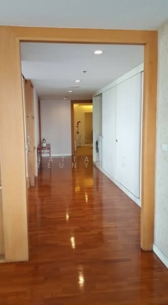 State Tower, Bangkok, 1055 Silom Road, Silom, Bang Rak, Bangkok, 3 Bedrooms, 191 sqm, Condo For Sale, by Nattapat Reunyota, 500295217 - DDproperty.com