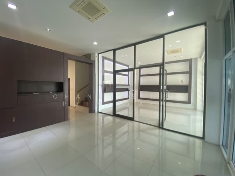 ขายทาวน์โฮม 3 ชั้น ซอยบางแวก 94, Bangkok, บางแวก94, Bang Wa, Phasi Charoen, Bangkok, , 450 sqm, Office Space For Sale, by Chanuthsinin Pothichaya, 500295275 - DDproperty.com