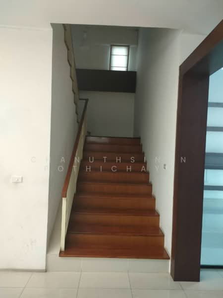 ขายทาวน์โฮม 3 ชั้น ซอยบางแวก 94, Bangkok, บางแวก94, Bang Wa, Phasi Charoen, Bangkok, , 450 sqm, Office Space For Sale, by Chanuthsinin Pothichaya, 500295275 - DDproperty.com