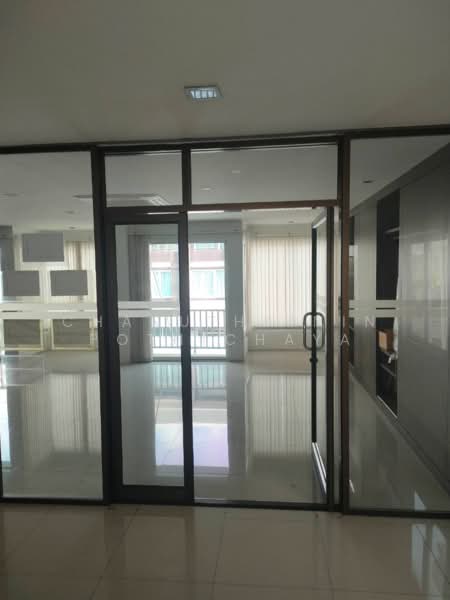 ขายทาวน์โฮม 3 ชั้น ซอยบางแวก 94, Bangkok, บางแวก94, Bang Wa, Phasi Charoen, Bangkok, , 450 sqm, Office Space For Sale, by Chanuthsinin Pothichaya, 500295275 - DDproperty.com