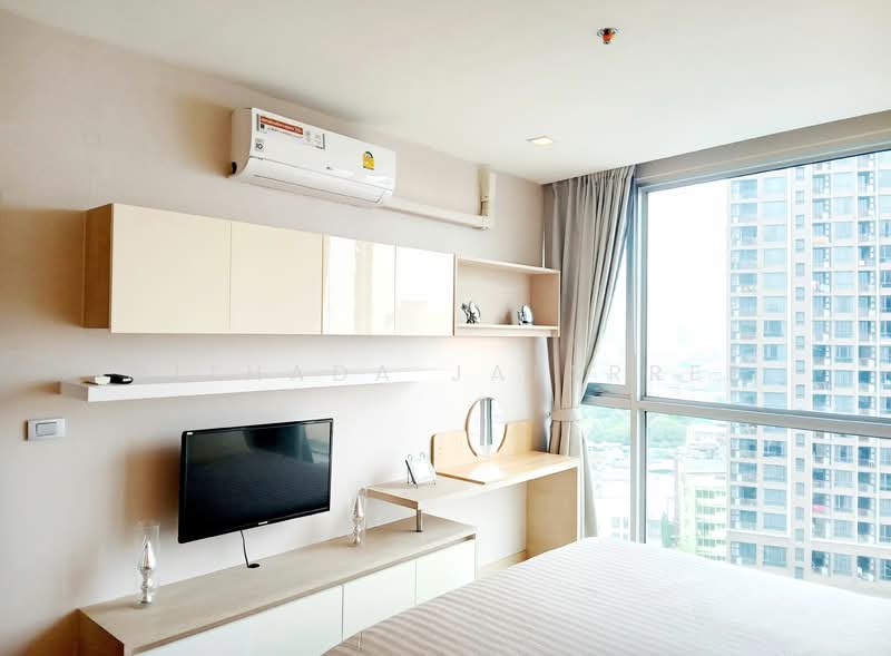 Sky Walk Residences, Bangkok, 1599 Sukhumvit Road, Phra Kanong Nua, Watthana, Bangkok, 1 Bedroom, 51 sqm, Condo For Rent, by Withada Jaiarree, 500295279 - DDproperty.com