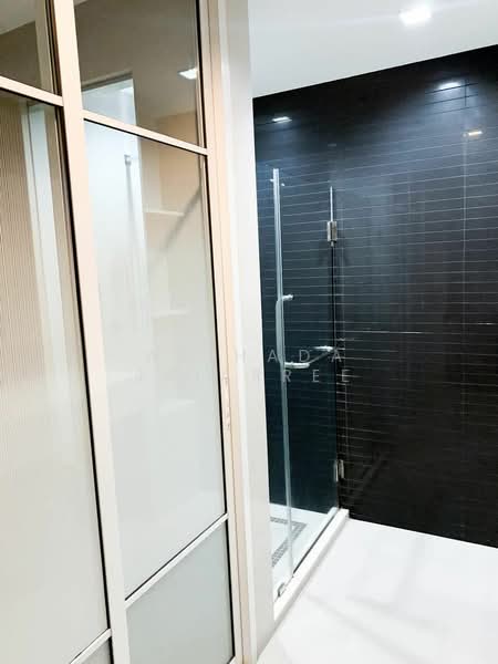 Rhythm Ratchada-Huaikwang, Bangkok, 218 Ratchadaphisek Road, Huai Khwang, Huai Khwang, Bangkok, 1 Bedroom, 45 sqm, Condo For Rent, by Withada Jaiarree, 500295301 - DDproperty.com