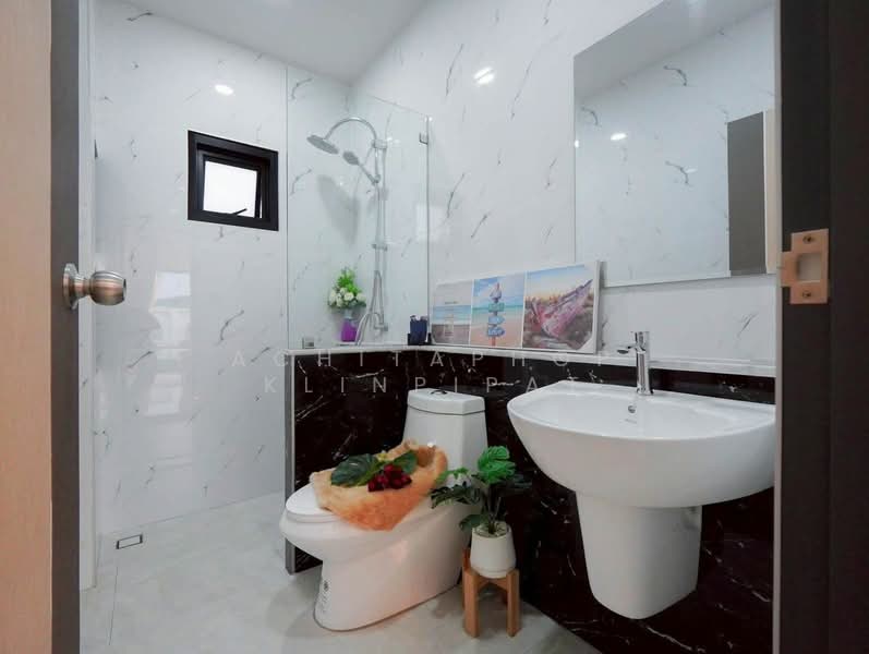3-BR House, Chon Buri (Pattaya), Na Kloe, Bang Lamung (Pattaya), Chon Buri (Pattaya), 3 Bedrooms, 350 sqm, Single Detached House For Sale, by Achitaphop Klinpipat, 500295331 - DDproperty.com