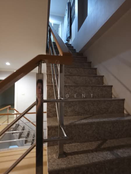 หมู่บ้านรัชธานี 10, กรุงเทพ, ท่าแร้ง, บางเขน, กรุงเทพ, 300 ตร.ม., ทาวน์เฮ้าส์ ขาย, โดย NR AGENT, 500295376 - DDproperty.com