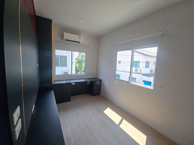 Modi Villa Bangna, Samut Prakan, Bangna-Trad Road, Bang Sao Thong, Samut Prakan, 3 Bedrooms, 120 sqm, Townhouse For Sale, by NR AGENT, 500295395 - DDproperty.com