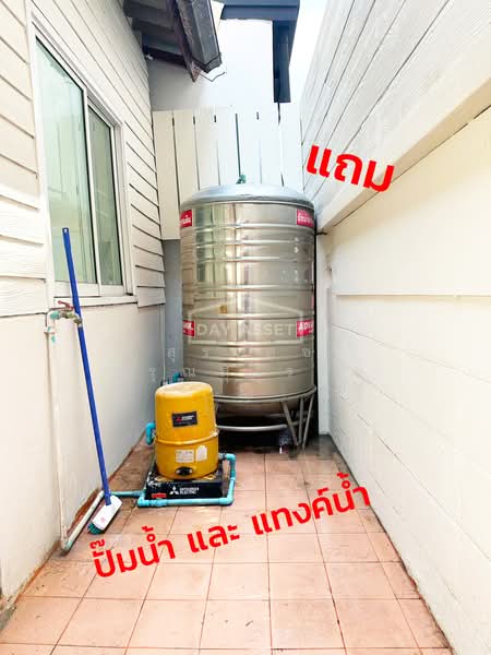 ทาวน์เฮาส์ 2 ชั้น ซอย นาคนิวาส 21/ลาดพร้าว 71, Bangkok, นาคนิวาส, Lat Phrao, Lat Phrao, Bangkok, 2 Bedrooms, 100 sqm, Townhouse For Sale, by Suradej Arunsurosn, 500295404 - DDproperty.com