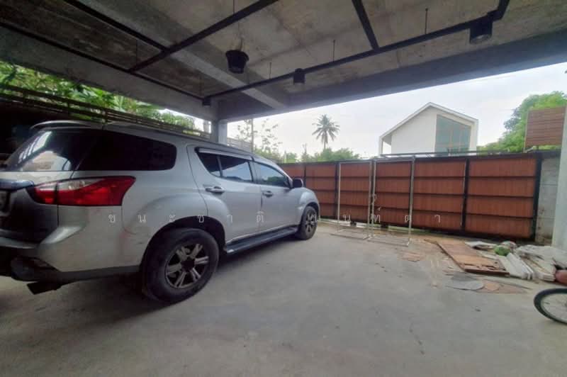 For Sale - บ้านเดี่ยว 2 ชั้น เนื้อที่ 100 ตร.ว. ซอยพัฒนา 5 (ซอยผู้ใหญ่หมอน), Bangkok